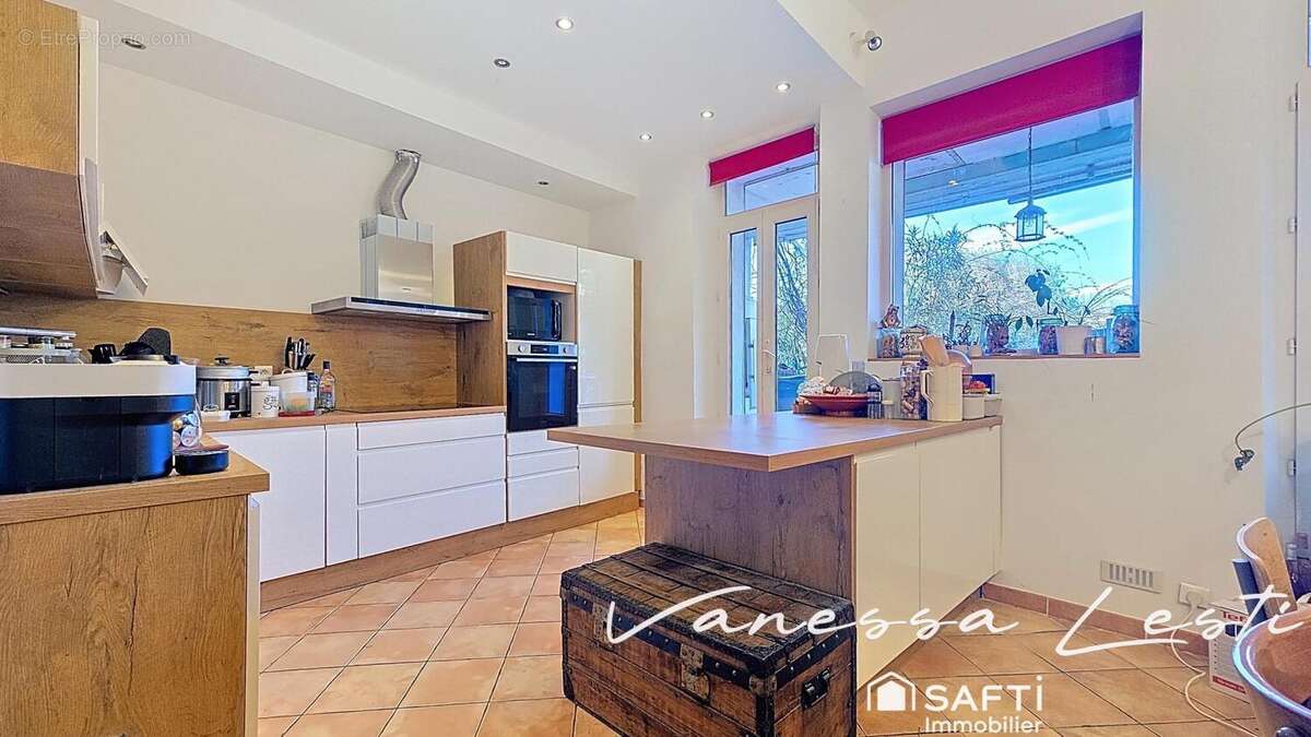 Photo 2 - Maison à FLASSANS-SUR-ISSOLE