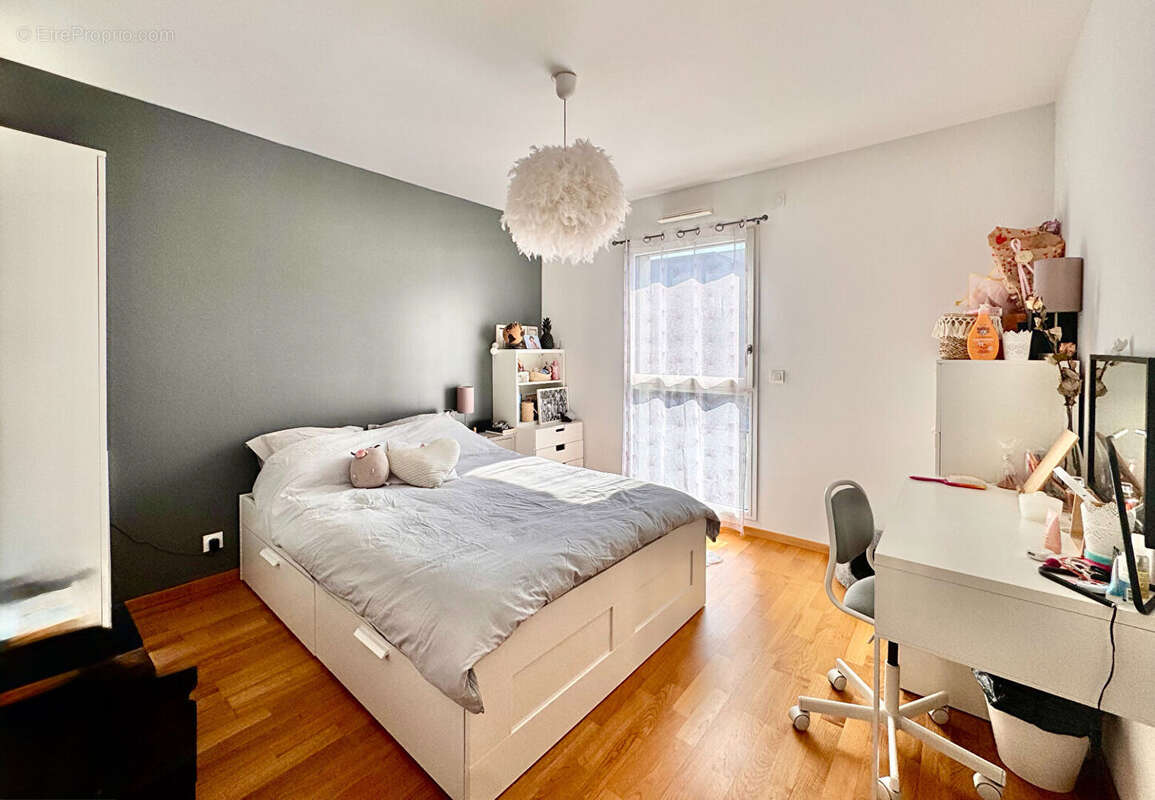 Appartement 5 pièces en exclusivité à Feigères :118 m² avec terrasse et garage double - photo 8