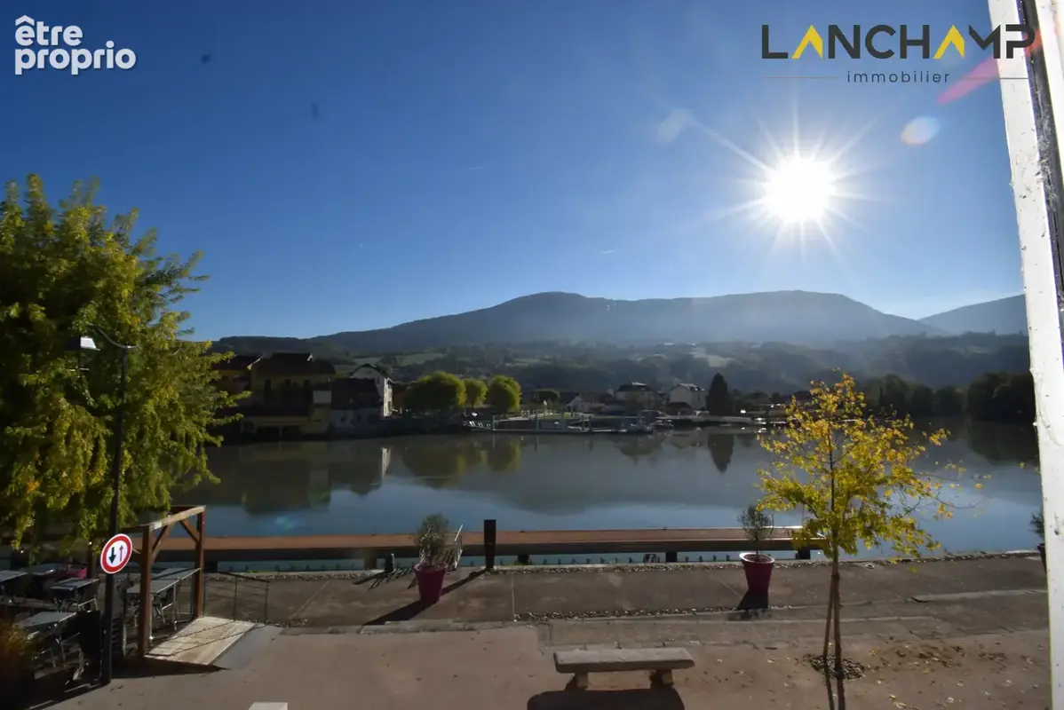 Maison sur les quais du Rhône - photo 7