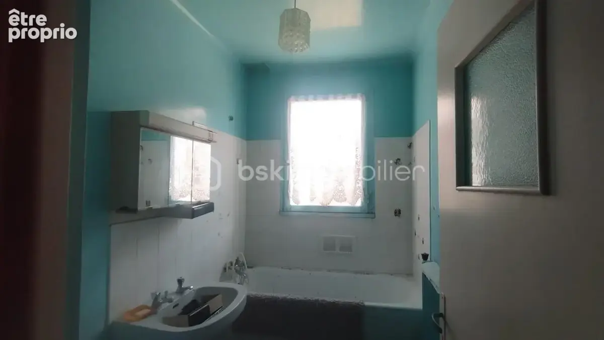 A saisir longere 3 chambres nombreuses dependances sur plus de 2 hectares - photo 12