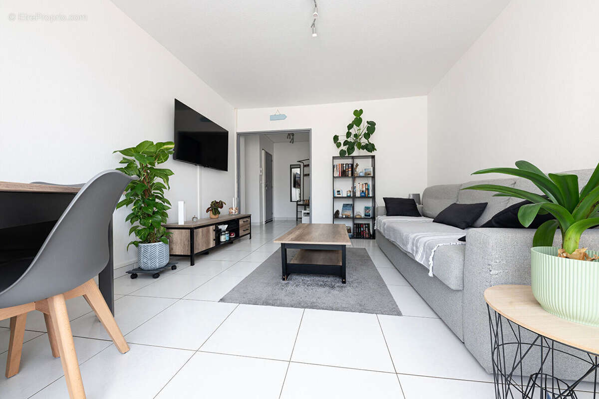 Appartement Brou Sur Chantereine 3 pièce(s) 63 m2 - photo 2