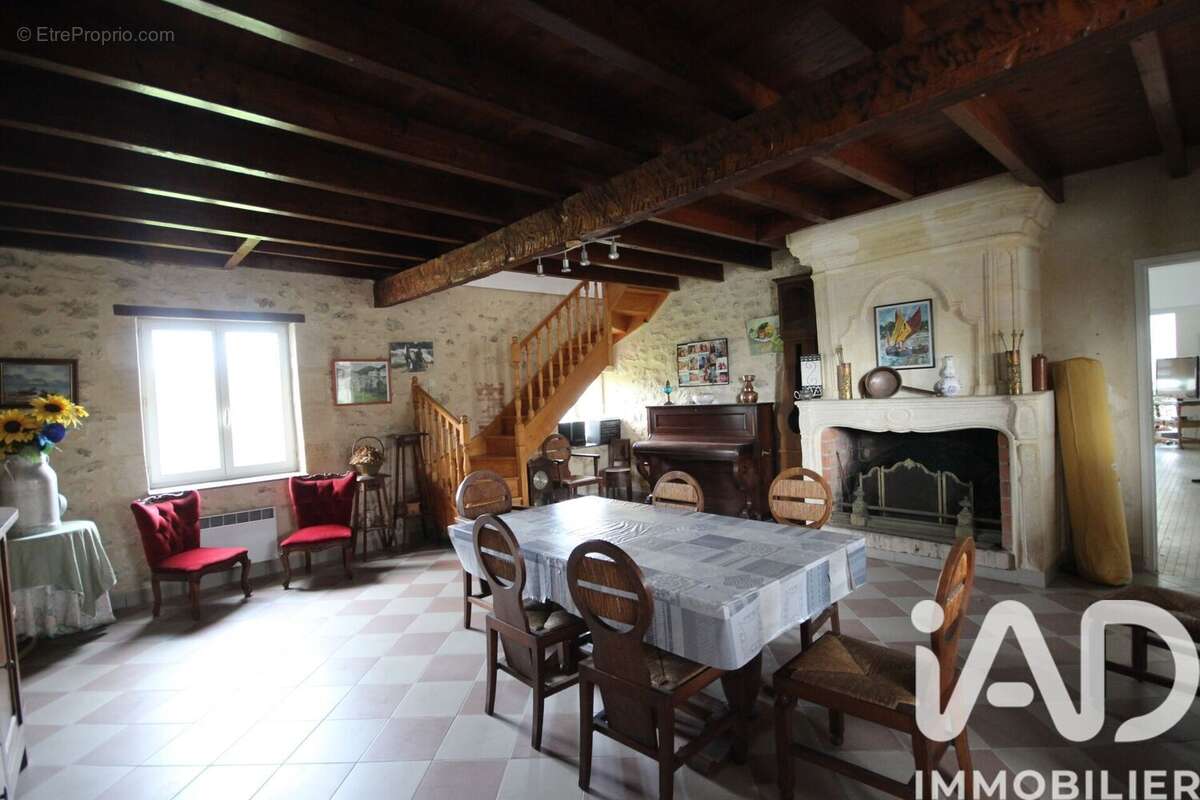 Photo 6 - Maison à ETAULIERS