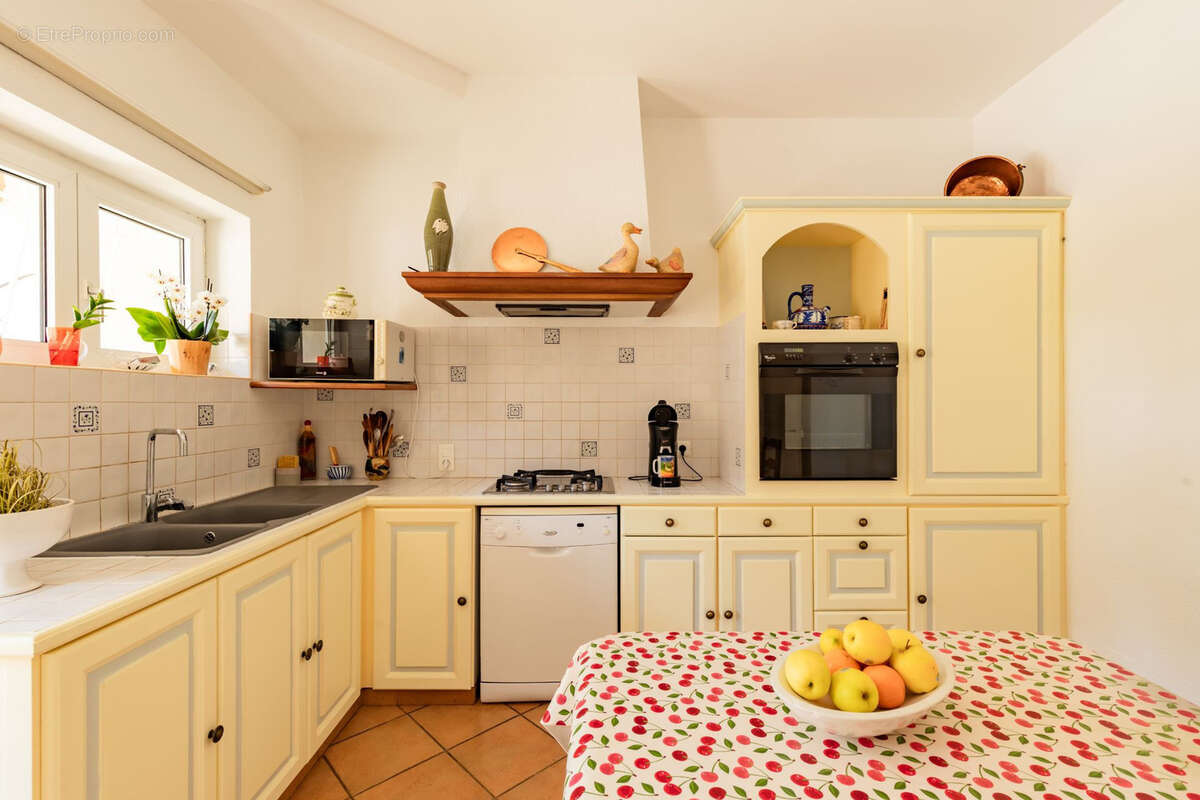 Maison à LEZIGNAN-CORBIERES