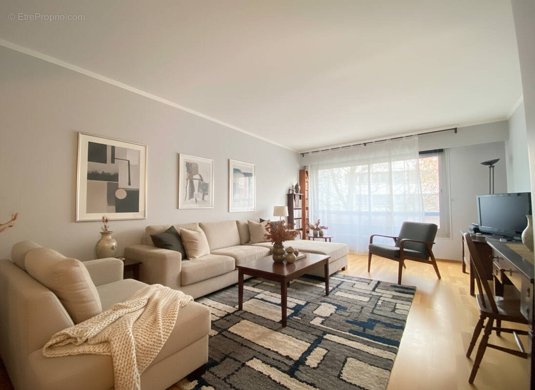 Appartement à PARIS-19E