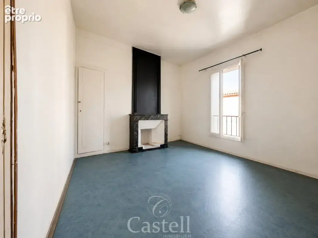 ***agde centre-ville  appartement t3 73 m² à rénover  dernier étage*** - photo 5