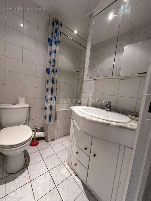 Appartement à AUBERVILLIERS