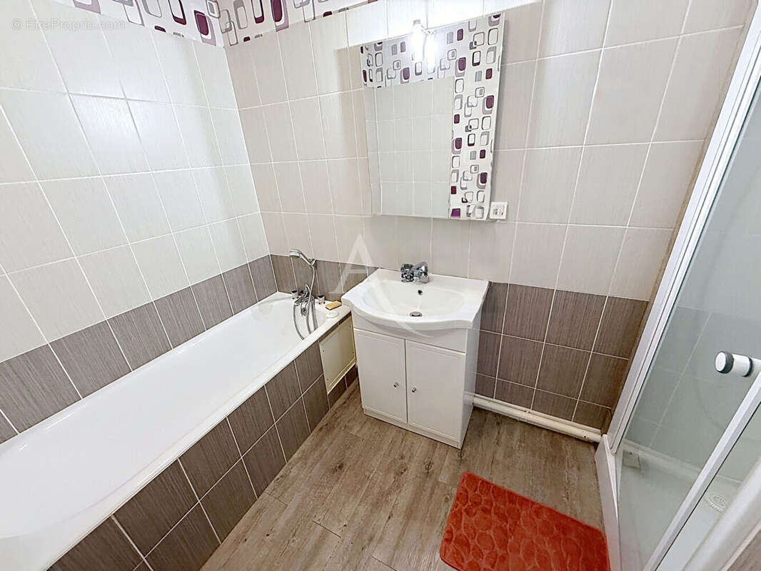 Appartement à CHATEAU-GONTIER