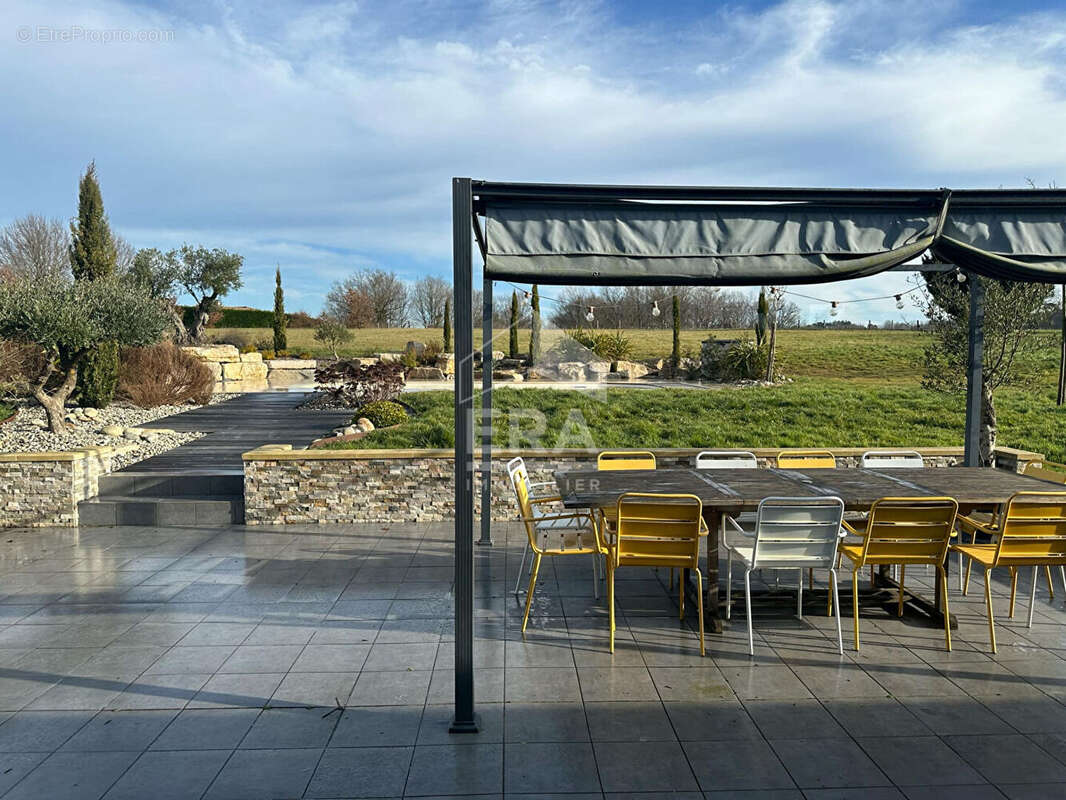 Maison 232m² à montpon-ménestérol - photo 4