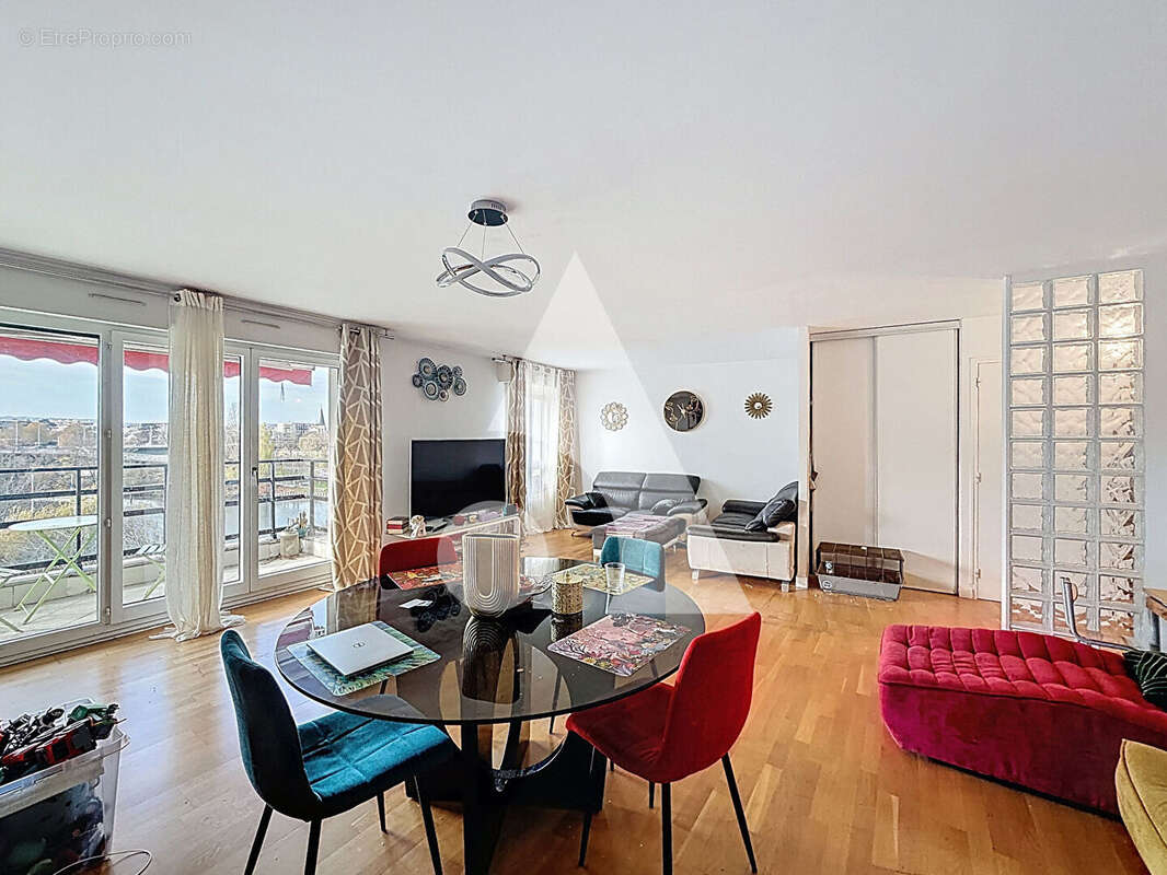 Appartement à RUEIL-MALMAISON