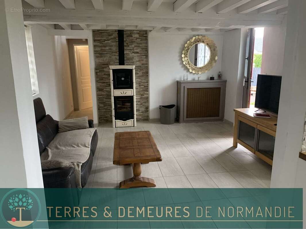 Maison à VIMOUTIERS