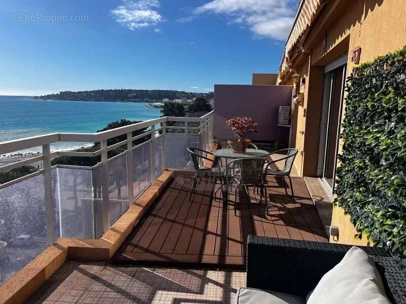 Appartement à MENTON
