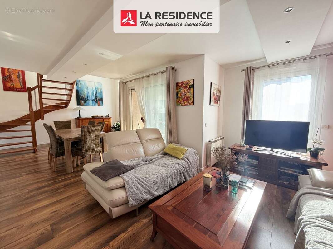 Appartement à VELIZY-VILLACOUBLAY