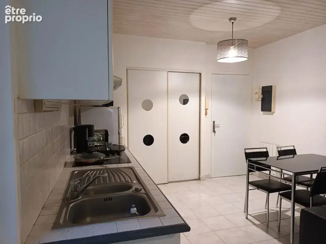 Appartement T2 La Rochelle 17 centre ville rdc avec local vélos - photo 2