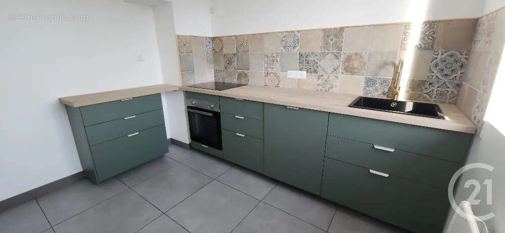 Maison à SAINT-PAUL-DES-LANDES