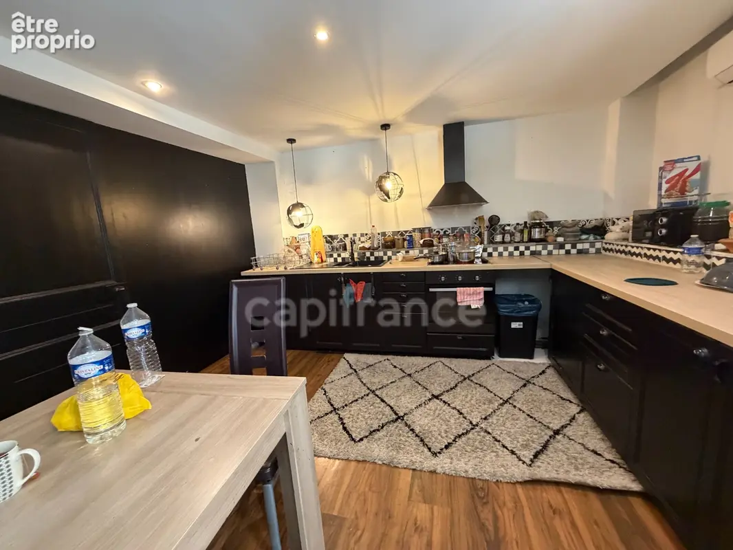 Appartement à vendre 3 pièces NICE (06), type loft soit 3400euro/m² - photo 2