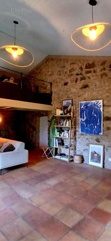 Maison à CESSENON-SUR-ORB