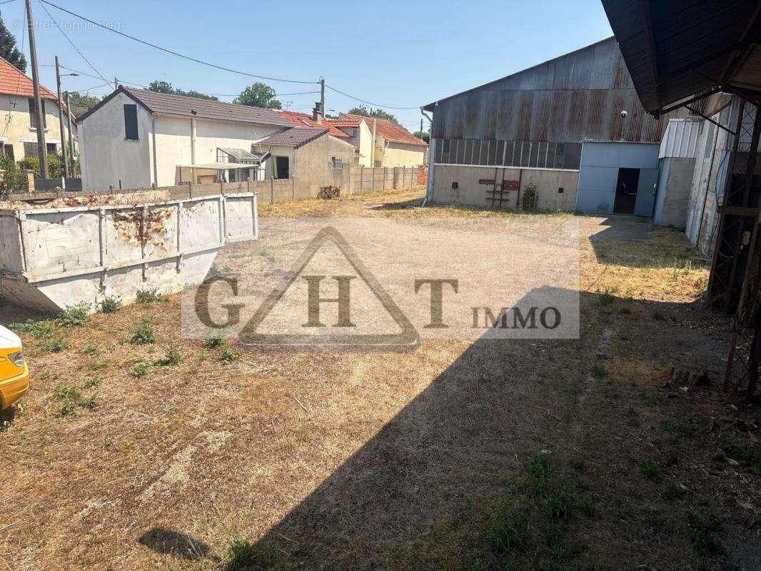 Entrepôt indépendant – 961 m² – dammarie-les-lys (77) - photo 14