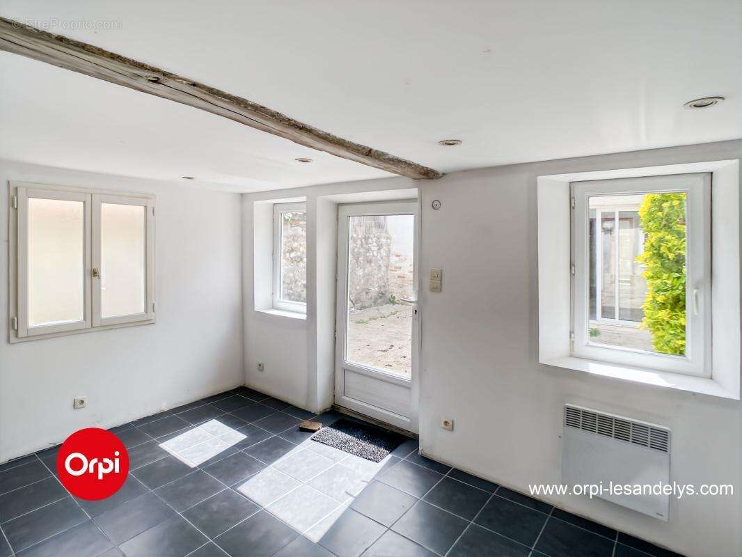 Maison et local commercial À Vendre - photo 23