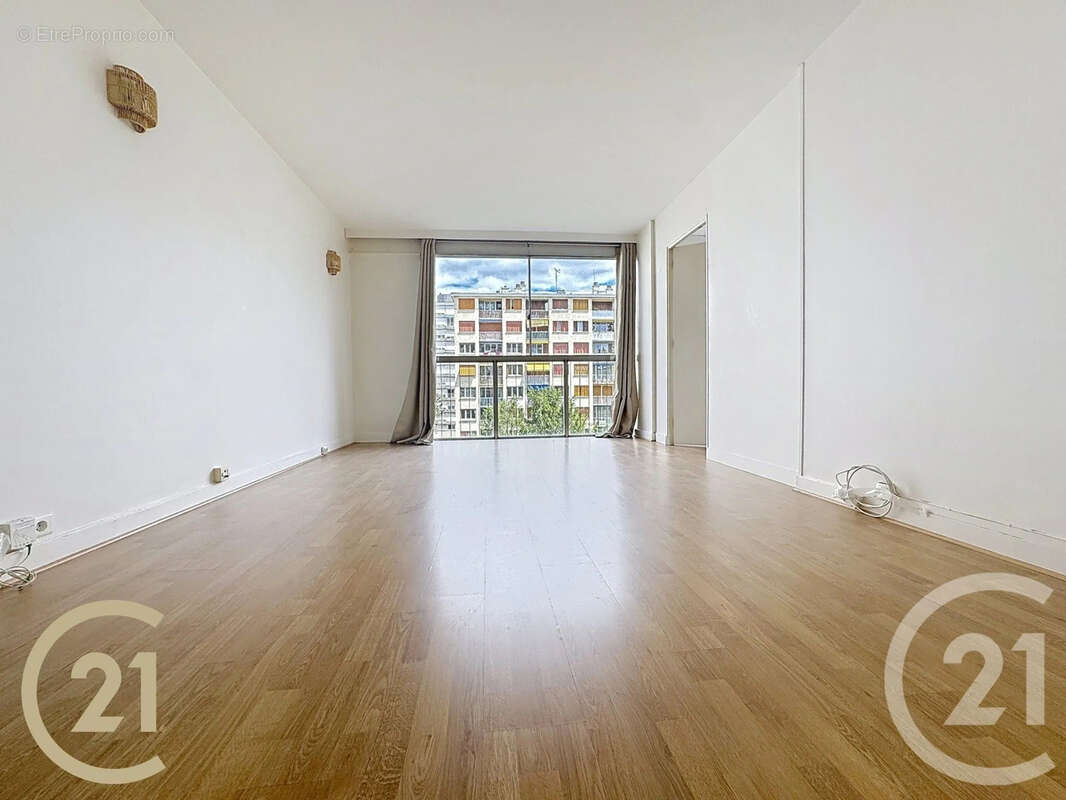 Appartement 48 m² à Paris-20e  - photo 2