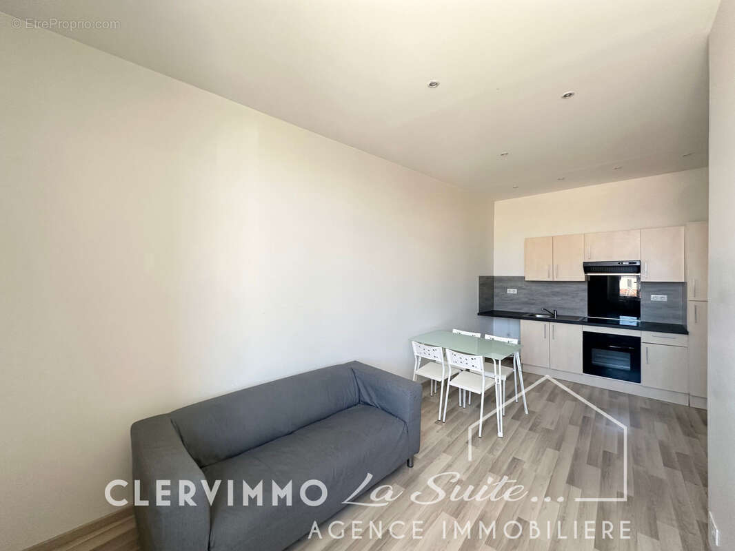 Appartement à MARSEILLE-9E