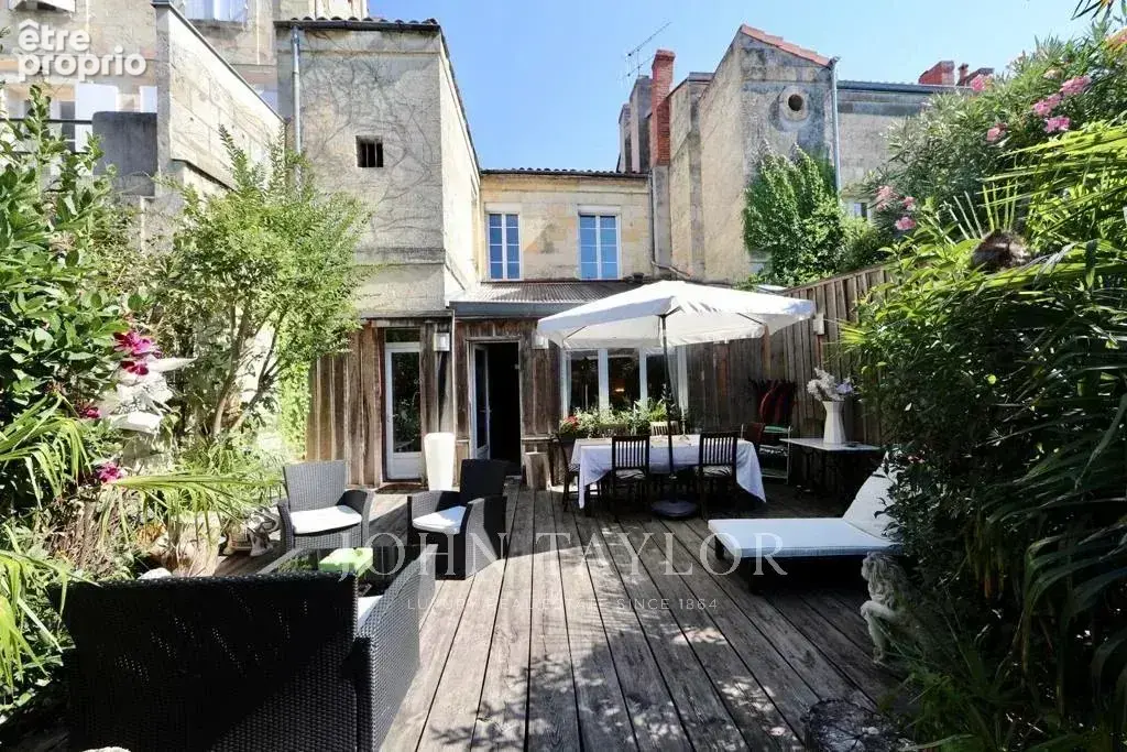 Maison en pierre avec jardin - Bordeaux Saint-Seurin Jardin Public - photo 1