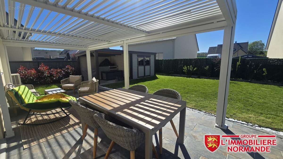 Maison à PINTERVILLE