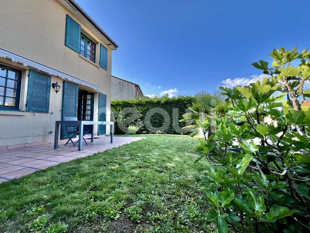 Maison à CHATELGUYON