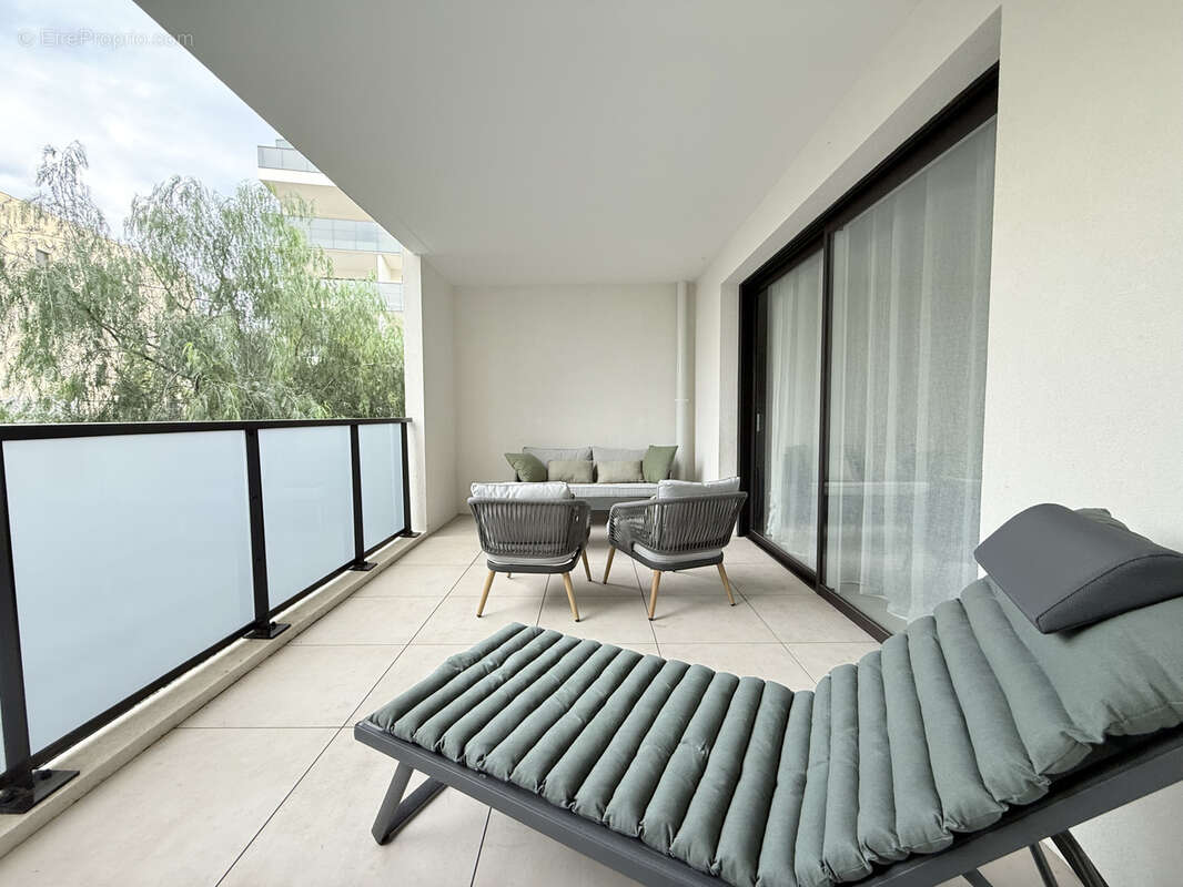 Appartement à SAINT-JEAN-DE-VEDAS