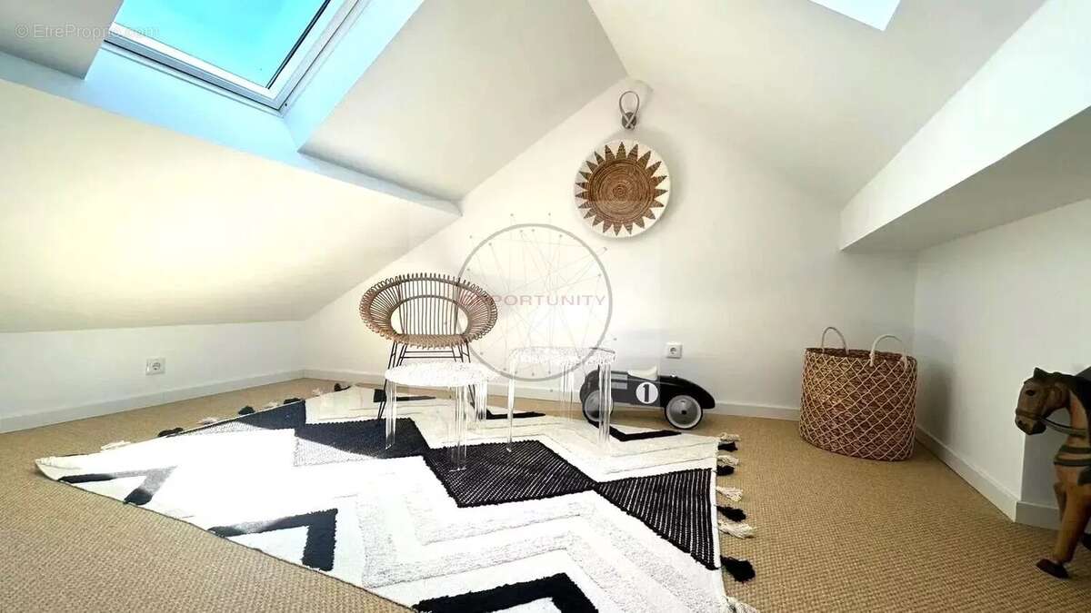 Maison à MORET-SUR-LOING