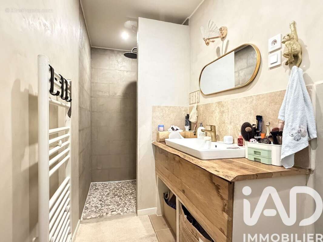 Photo 9 - Appartement à MARSEILLE-13E