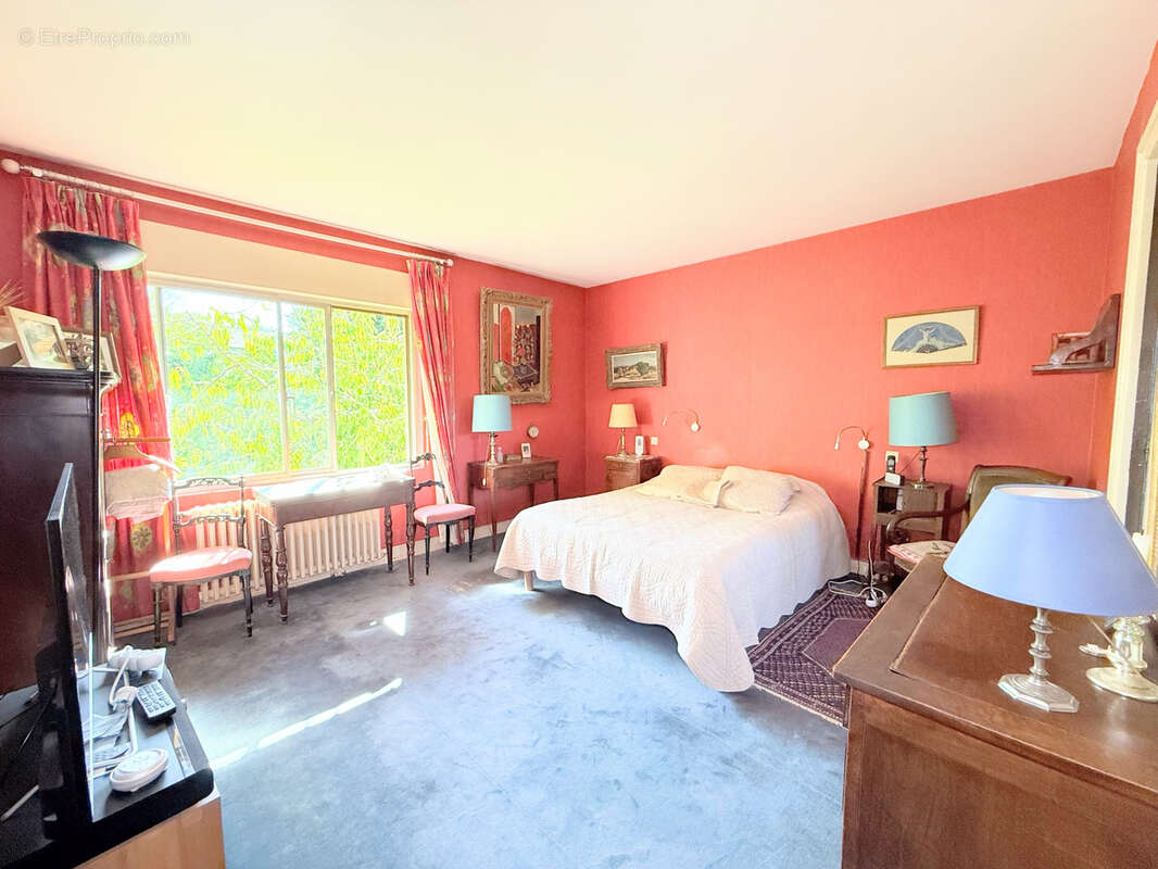 Maison à RUEIL-MALMAISON