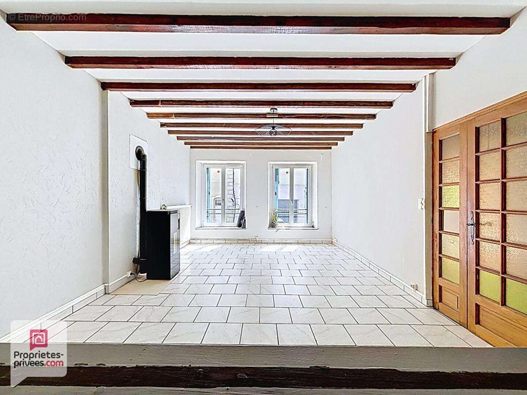 Maison à ROSIERES-AUX-SALINES