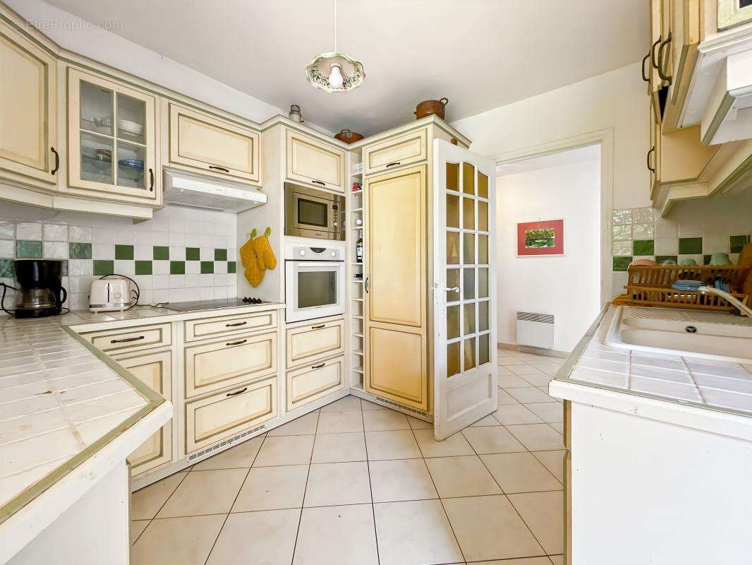 Maison À Vendre 175 m² environ - photo 8