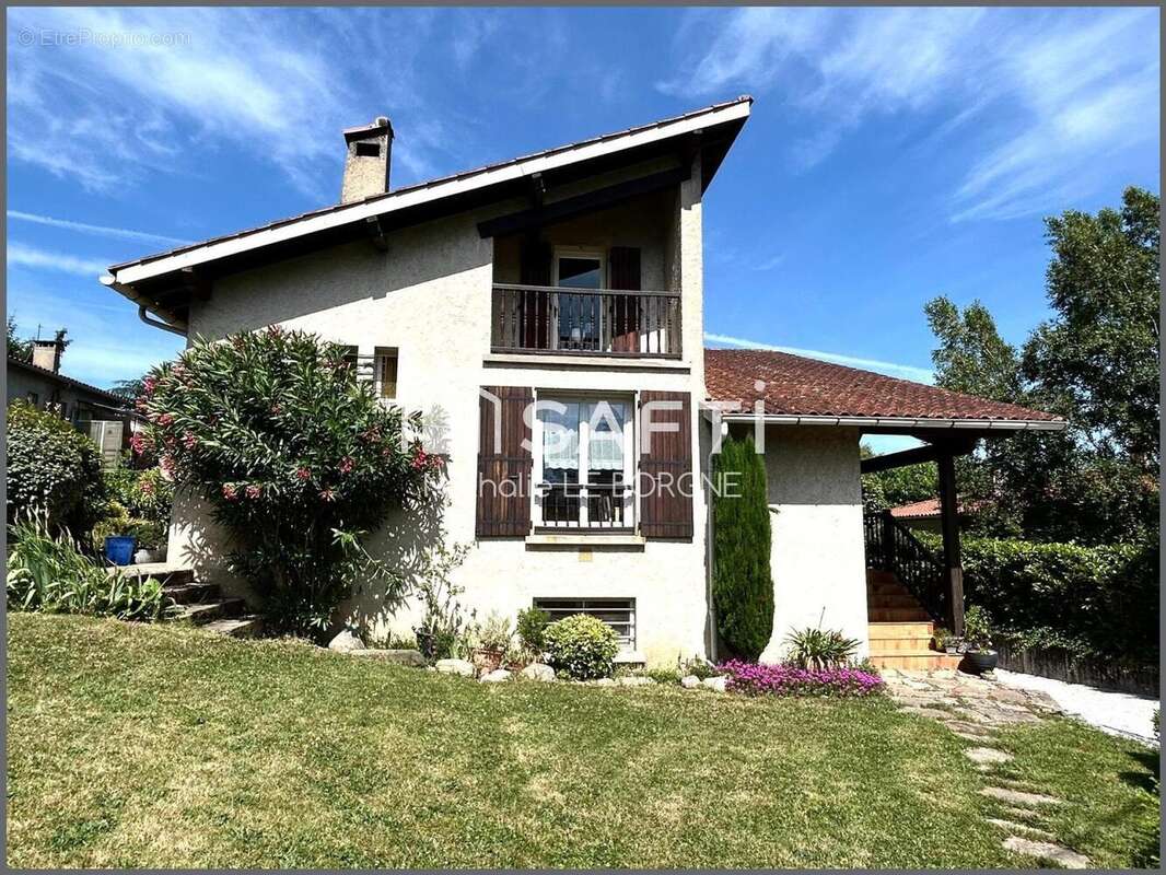 Photo 2 - Maison à CASTRES