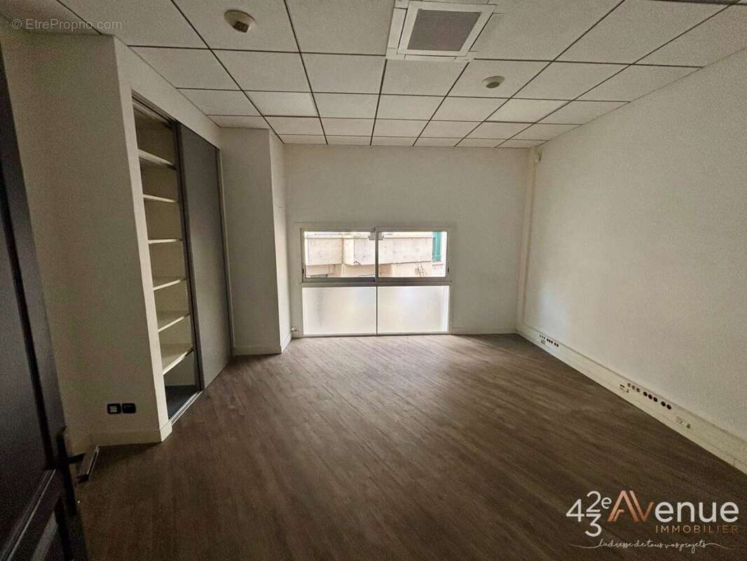 Commerce à SAINT-ETIENNE