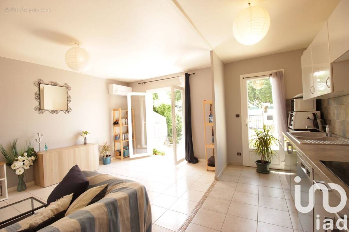 Photo 1 - Maison à MONTESQUIEU-DES-ALBERES