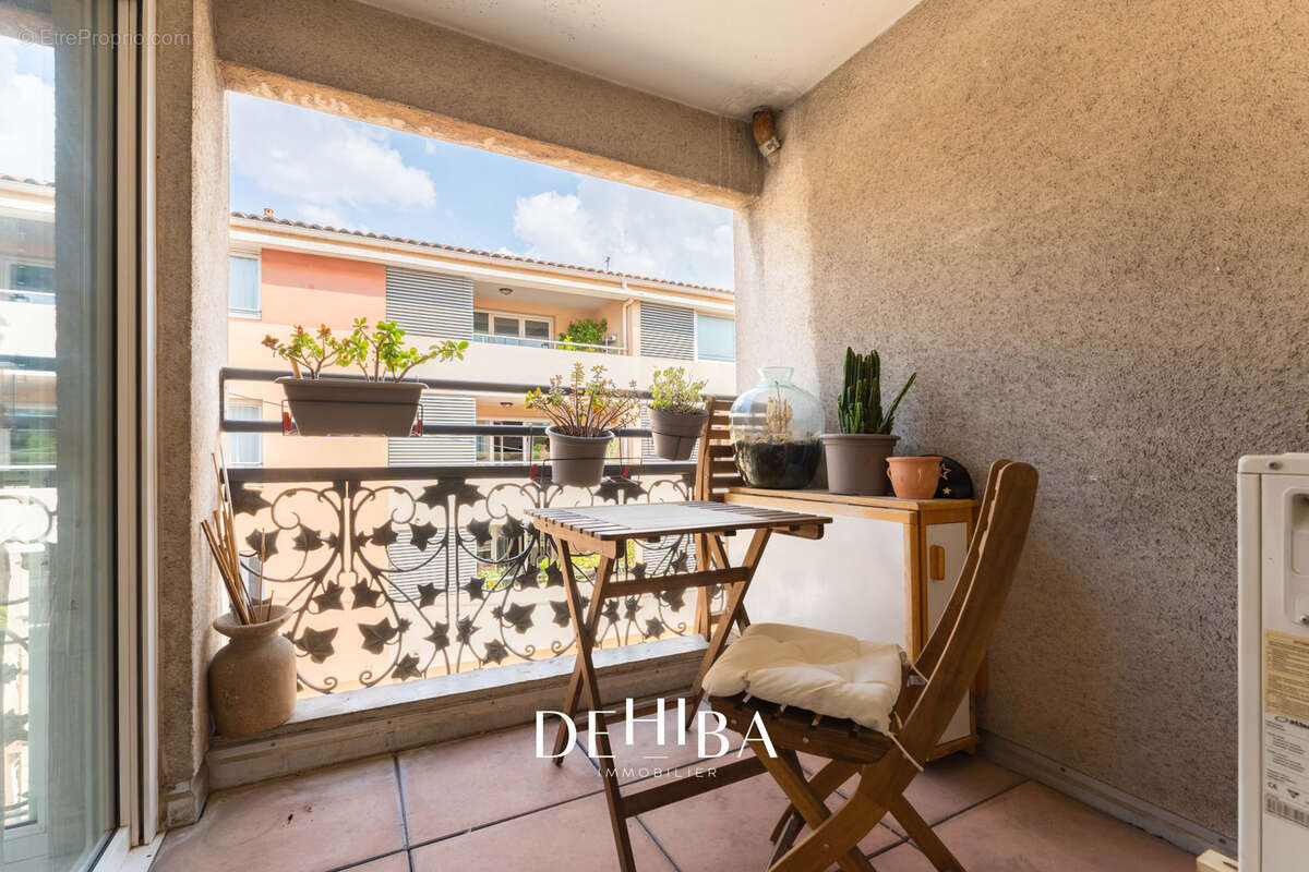 Beau t2 de 47m2 avec balcon secteur sainte anne - photo 2