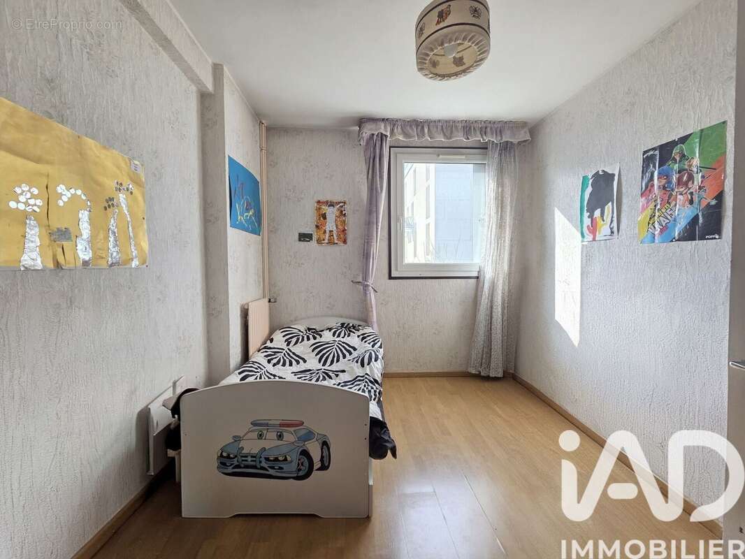 Appartement 81 m² à Boissy-Saint-Leger  - photo 8