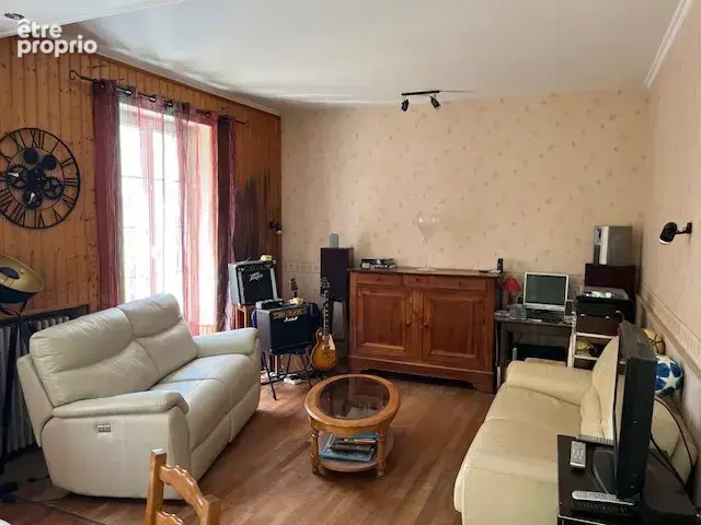 Maison 9 pièces 267 m² à vendre à Aigre (16140) - photo 4