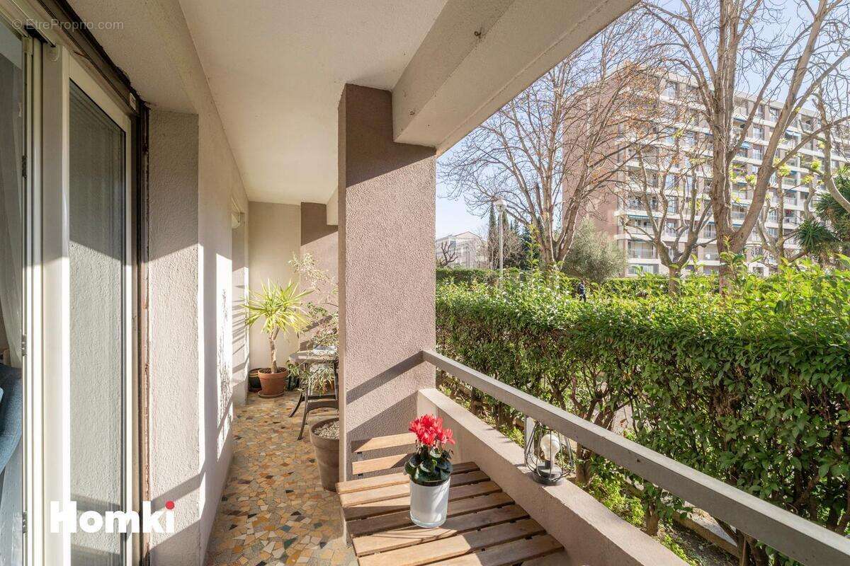 Appartement à MARSEILLE-9E