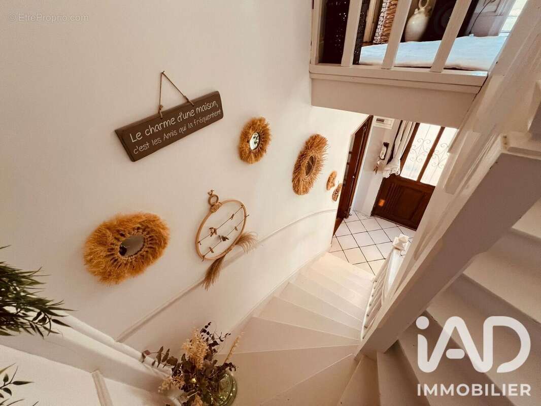 Photo 4 - Maison à ROMILLY-SUR-SEINE