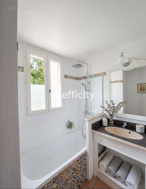 Maison à GRIMAUD
