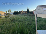 Terrain à LEZIGNAN-CORBIERES