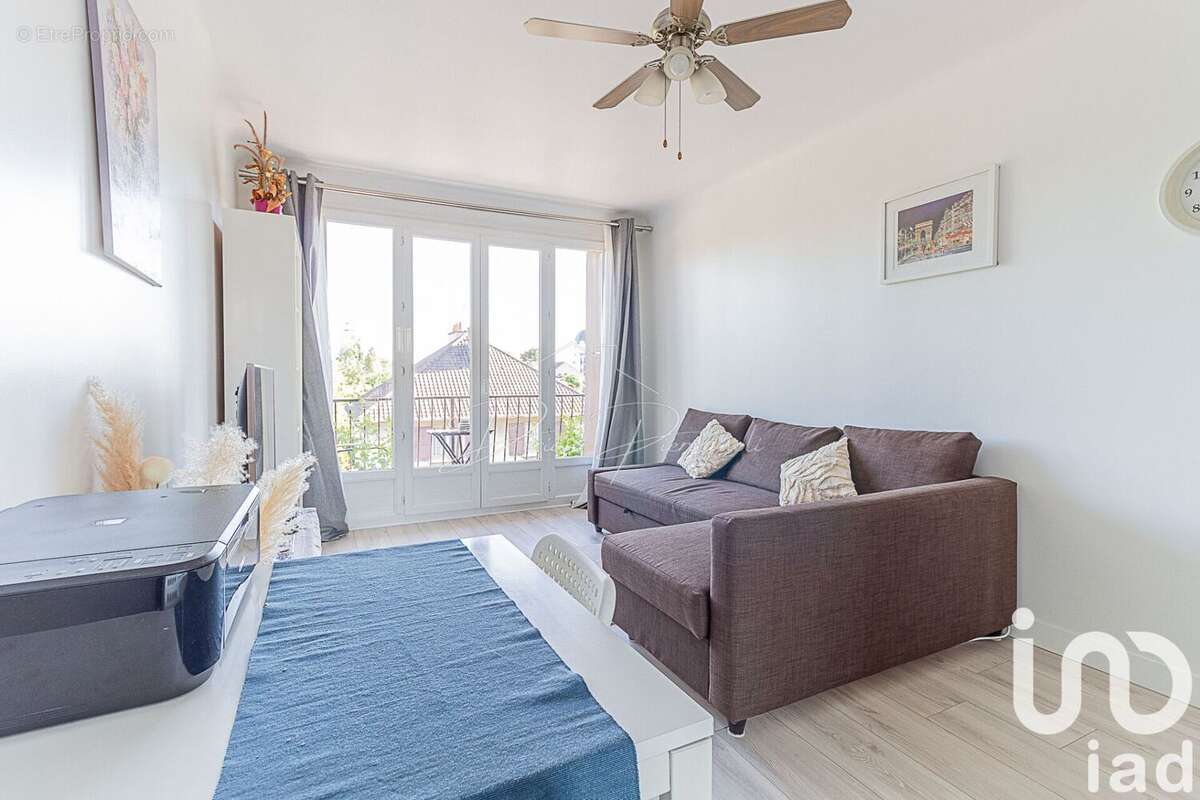 Photo 2 - Appartement à LE BOURGET