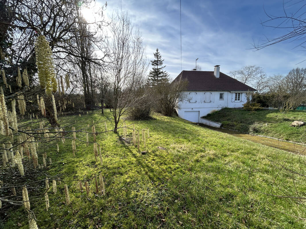 Maison à GONDREVILLE