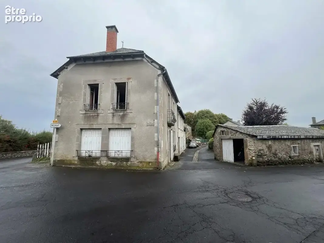 Maison 4 pièces 78 m² à vendre à Chalinargues (15170) - photo 2