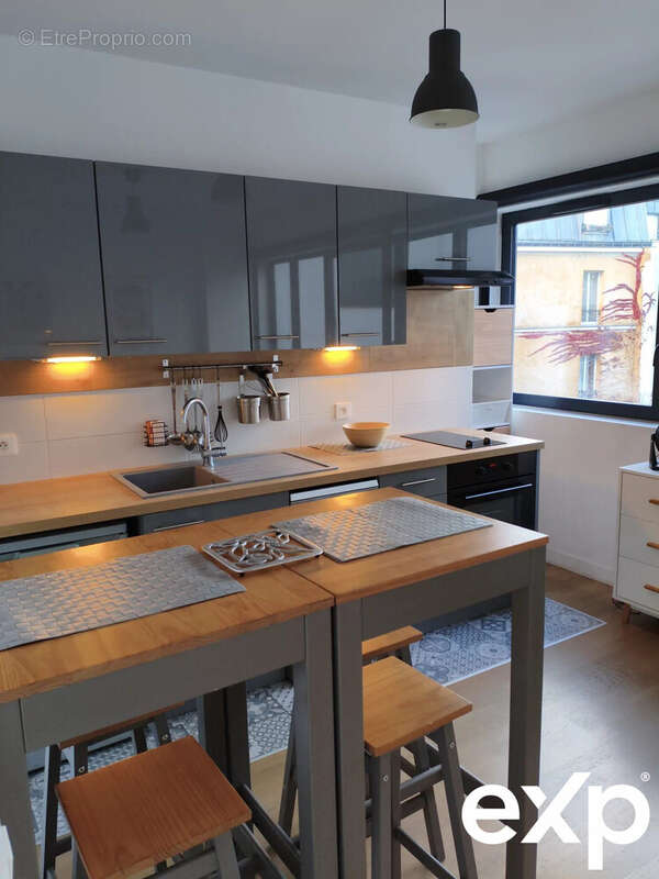 Appartement à PARIS-20E