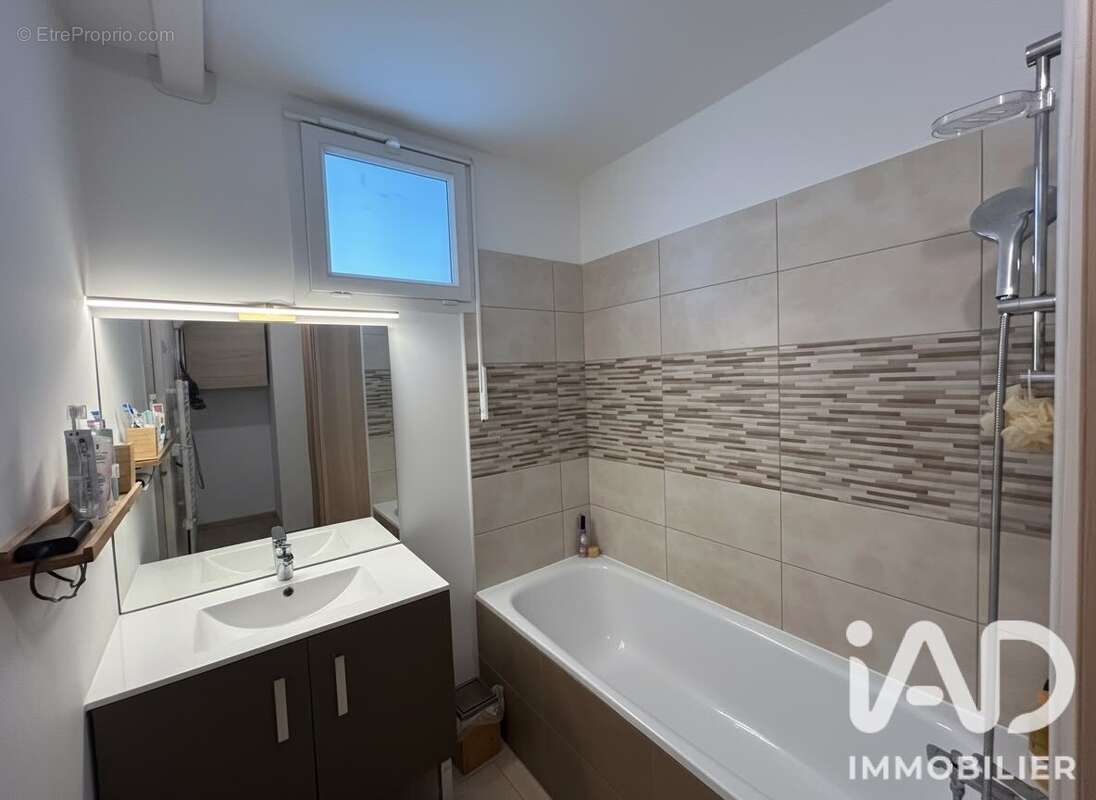 Appartement 84 m² à Marseille-14e  - photo 4