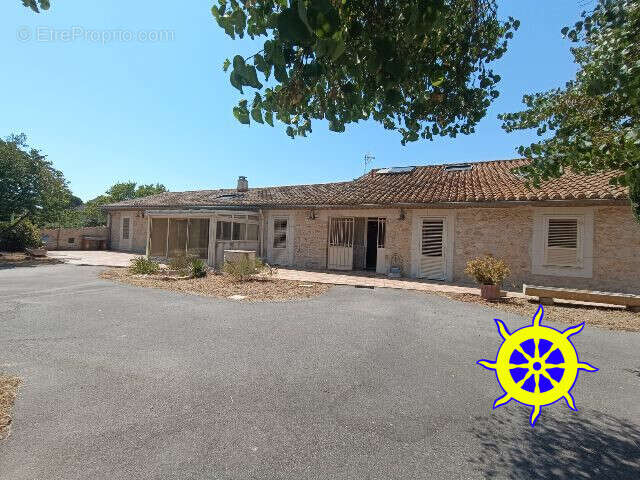 Maison à SIGEAN