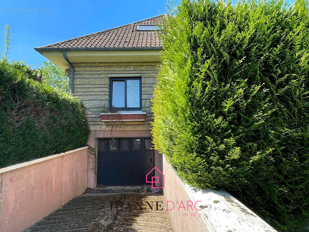 Maison à BOIS-GUILLAUME